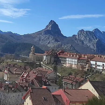 펜션 Abuela Carmen 리아노