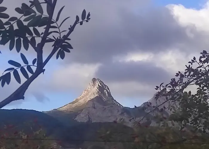 Abuela Carmen Feriehus Riaño